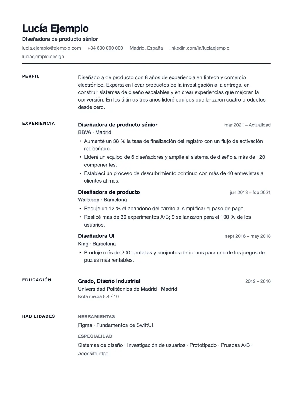 Vista previa de la plantilla de currículum Compact