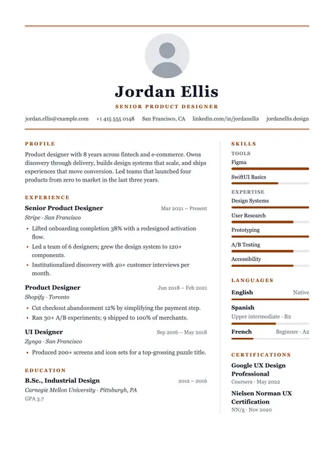 Crest resume template preview