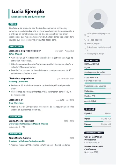 Vista previa de la plantilla de currículum Grid