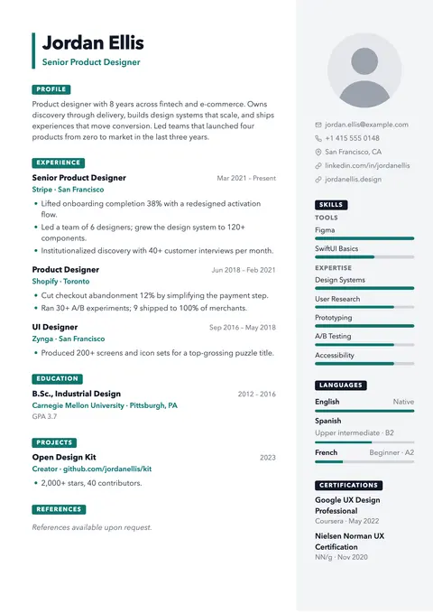 Grid resume template preview